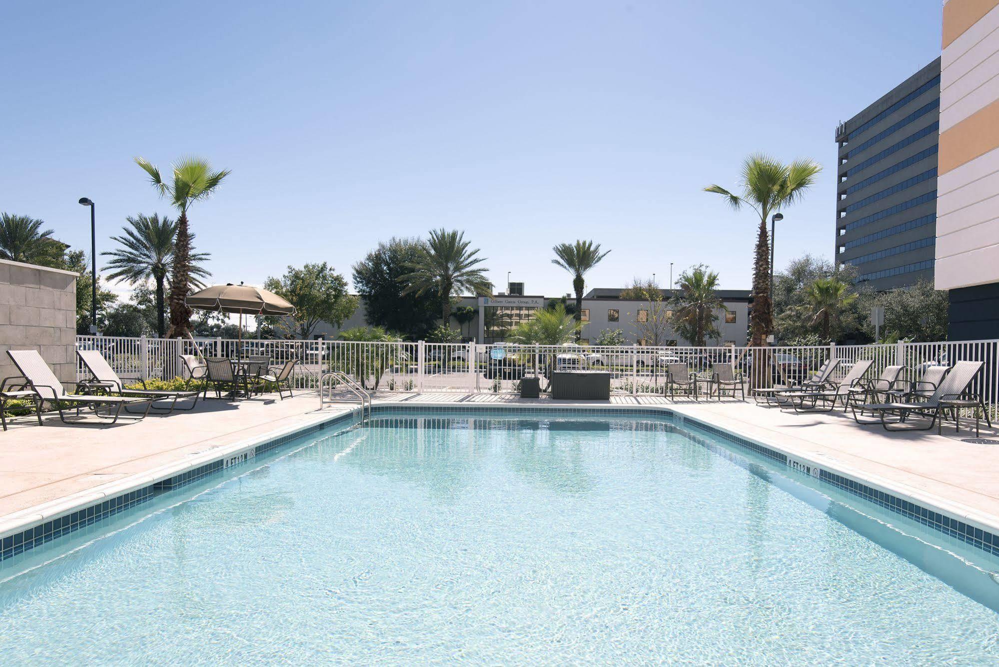 Fairfield Inn & Suites By Marriott Tampa Westshore/Airport Eksteriør billede
